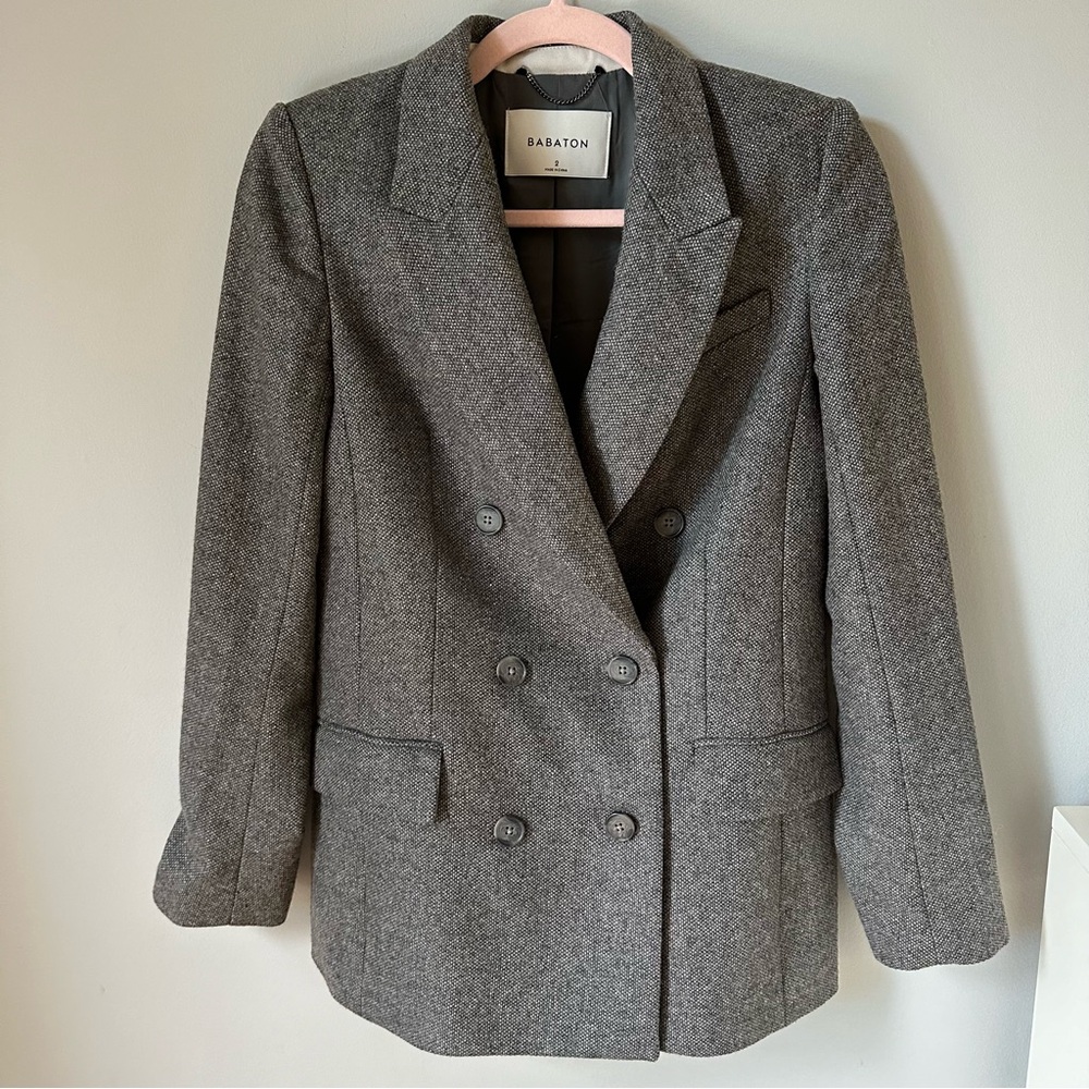 Babaton Aritzia long tweed blazer suit jacket size 2 equestrian fall